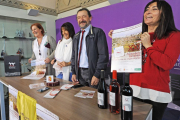 Los organizadores del popular evento animaron a todos a conocer los caldos y la localidad anfitriona.-I. L.M.