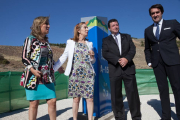 La ministra de Fomento, Ana Pastor, junto al consejero de Fomento, Juan Carlos Suárez-Quiñones, y la delegada de la Junta, Maria José Salgueiro, asiste a la puesta en servicio del último tramo de la A-15 entre Soria y Medinaceli-Ical
