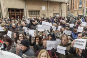 Una concentración de vecinos contra la unificación de las urgencias de Primaria celebrada en octubre.-SANTI OTERO