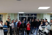 La plantilla del Burgos CF visitó ayer la Residencia Fuentes Blancas-BCF