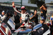 Fernando Alonso celebraba el triunfo en Silverstone. /-EFE