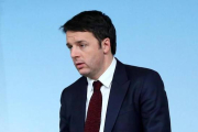 El primer ministro italiano, Matteo Renzi, en una rueda de prensa en Roma, este martes.-Foto: EFE / FABIO CAMPANA