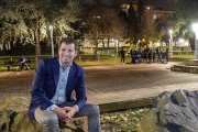 Luis Tudanca en el parque Félix Rodríguez de la Fuente de Burgos-I.L. Murillo