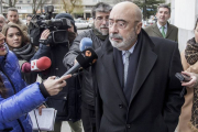 José María Arribas Moral en su llegada a los juzgados.-SANTI OTERO