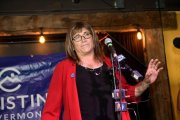 Christine Hallquist, tras conocer su victoria, en Burlington.-STRINGER (REUTERS)