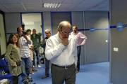 Herrera, cabizbajo, minutos antes de valorar los resultados en la sede del PP regional. I-Ical