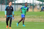 Borja Jiménez durante un entrenamiento con el CD Mirandés.-JOSÉ ESTEBAN EGURROLA