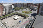 La plaza de España puede convertirse en el eje del transporte intermodal de la capital burgalesa.-RAÚL OCHOA
