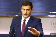 Albert Rivera, en una rueda de prensa en el Congreso el pasado julio.-AGUSTÍN CATALÁN
