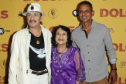 Santana, junto a la activista Dolores Huerta-