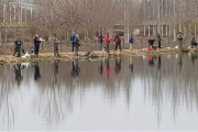 Un momento del campeonato de pesca con captura celebrado a finalesde noviembre en el lago melgarense.-ECB