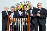 Componentes de la compañía argentina Les Luthiers.-ECB