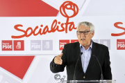 El Ex director Nacional del Insalud, Fernando Magro, Visita Segovia para hablar sobre el copago sanitario-ICAL