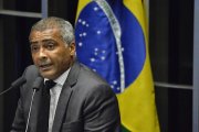 El senador y exfutbolista Romário.-