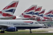 Aviones de British Airways en el aeropuerto de Heathrow.-AFP / CARL DE SOUZA