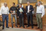 Marcos Moral, Íñigo Cuesta, César Rico, Javier Lacalle y Ángel Carretón anunciaron ayer los detalles-Santi Otero