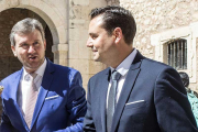 Lacalle y De la Rosa coincidieron ayer en la UBU tras hablar por separado con Cs-SANTI OTERO