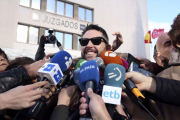 Dani Mateo, a la salida de los juzgados de Plaza de Castilla.-DAVID CASTRO