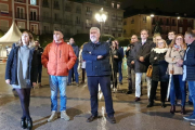 Los candidatos comenzaron la campaña electoral en la plaza mayor.-
