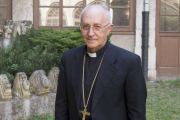 El cardenal Fernando Filoni.-ICAL