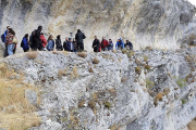 El curso para docentes se centró en explicar el patrimonio natural como un elemento más a explicar en las aulas, concluyó con una excursión por el territorio.-ECB