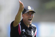Zinedine Zidane, durante un entrenamiento del Madrid Castilla.-Foto: AFP / PEDRO ARMESTRE
