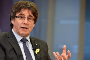 Carles Puigdemont, en una entrevista con la agencia Reuters el pasado 23 de diciembre.-/ ERIC VIDAL (REUTERS)