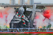 Los ultras del Legia de Varsovia atemorizan cada estadio que pisan-EL PERIÓDICO