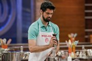Miguel Ángel Muñoz, en plena elaboración culinaria en la final de 'Masterchef Celebrity'.-TVE