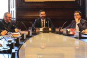 Primera reunión de la nueva Mesa del Parlament, presidida por Roger Torrent.-ELISENDA PONS (ELISENDA PONS)