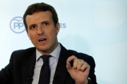 El presidente del PP, Pablo Casado, en la entrevista con la agencia Efe.-BALLESTEROS (EFE)