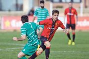 Sergio Cortés, en plena acción el año pasado con la elástica del Mallorca B-ECB