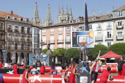 Imagen de uno de los partidos celebrados ayer en la Plaza Mayor.-SANTI OTERO