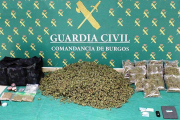 Droga incautada por la Guardia Civil.-ECB