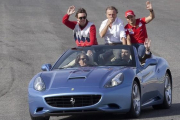 Camps, conduciendo en Ferrari, con Barberá de copiloto.-/ MIGUEL LORENZO