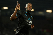 Usain Bolt celebra su gol en la tanda de penaltis-ANDREW BOYERS