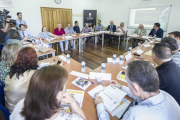 La Universidad de Burgos y UGT celebraron ayer una jornada sobre agroalimentación en la Facultad de Ciencias.-ISRAEL L. MURILLO