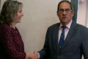 Elena Ramírez y Baudilio Fernández-Mardomingo ayer en Miranda de Ebro.-ECB