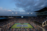 Aspecto del estadio durante el estreno de Federer en Cincinnati.-MATTHEW STOCKMAN (AFP)