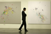 ‘Nonsense’ engloba al Fran Herreros más reconocible, con grandes lienzos abstractos y coloristas, con uno nuevo, más descarado y guasón.-Raúl Ochoa