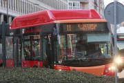 El servicio de autobuses cuenta con 44 líneas, incluidas las que se abren en ocasiones o eventos especiales.-RAÚL G. OCHOA
