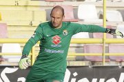 Mikel Saizar ha sido insustituible bajo palos-Santi Otero