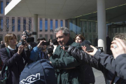Jordi Pujol Ferrusola, ante la Ciutat de la Justícia, donde declaró el pasado 26 de marzo.-ALBERT BERTRAN