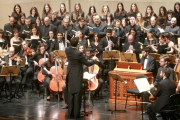 La Orquesta Sinfónica de Burgos, durante uno de los conciertos de la pasada temporada en el Fórum.-Raúl Ochoa