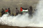 Enfrentamientos en la frontera de Gaza con Israel en el primer aniversario de la Gran Marcha del Retorno.-JACK GUEZ (AFP)