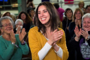 La portavoz de Podemos en el Congreso, Irene Montero, en su vuelta a la vida pública en el acto La vida, en el centro.-LUCA PIERGIOVANNI (EFE)