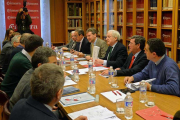 Imagen de la reunión celebrada en la Cámara de Comercio.-ICAL