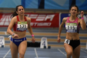 Lucía Carrillo -derecha-, en pleno esfuerzo durante el Nacional sub20. TWITTER / @RFEA