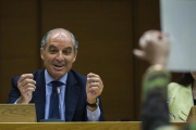 Francisco Camps, este lunes, en el Parlamento valenciano.-MIGUEL LORENZO