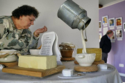 En la cocina se podían distinguir los olores de la mantequilla, la leche y otros productos.-ECB